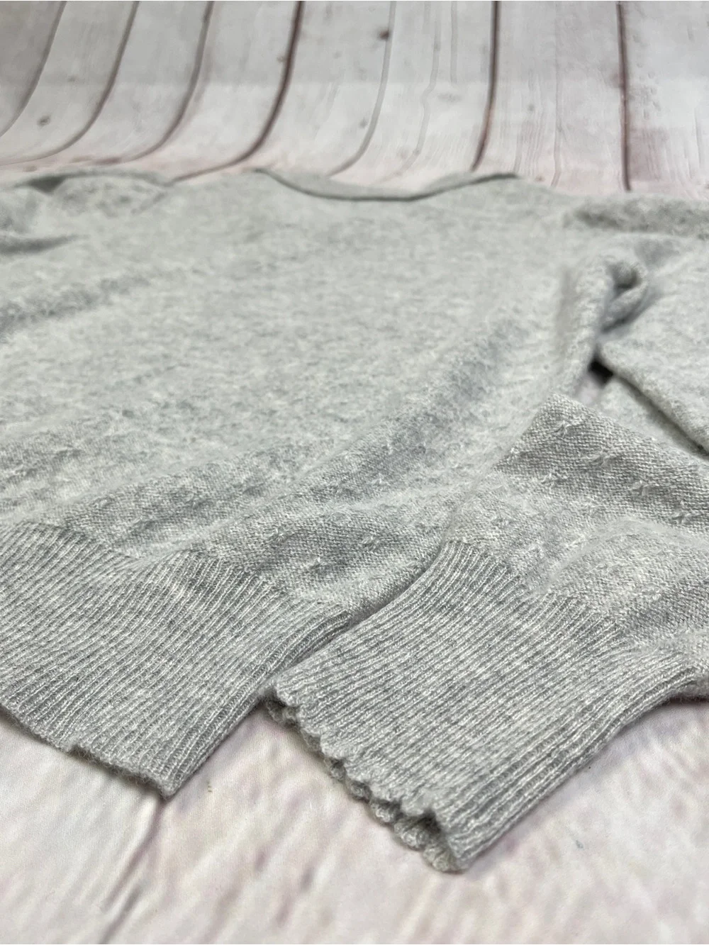 FRAME 100% cashmere soft light gray polo sweater, size L - Picture 8 of 16